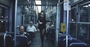 Maria goes undercover, dressed in Eva's clothes